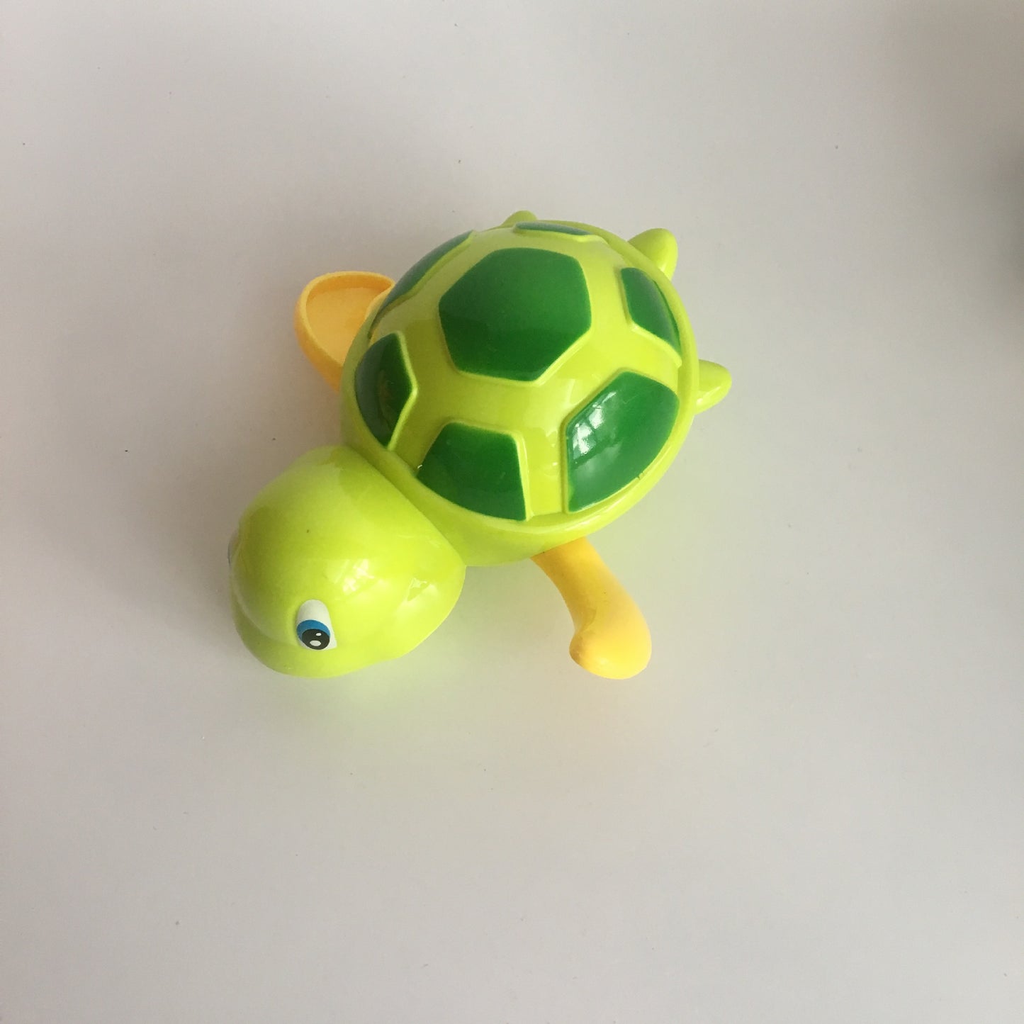 Splashy Turtle Wind-Up Toy for Kids